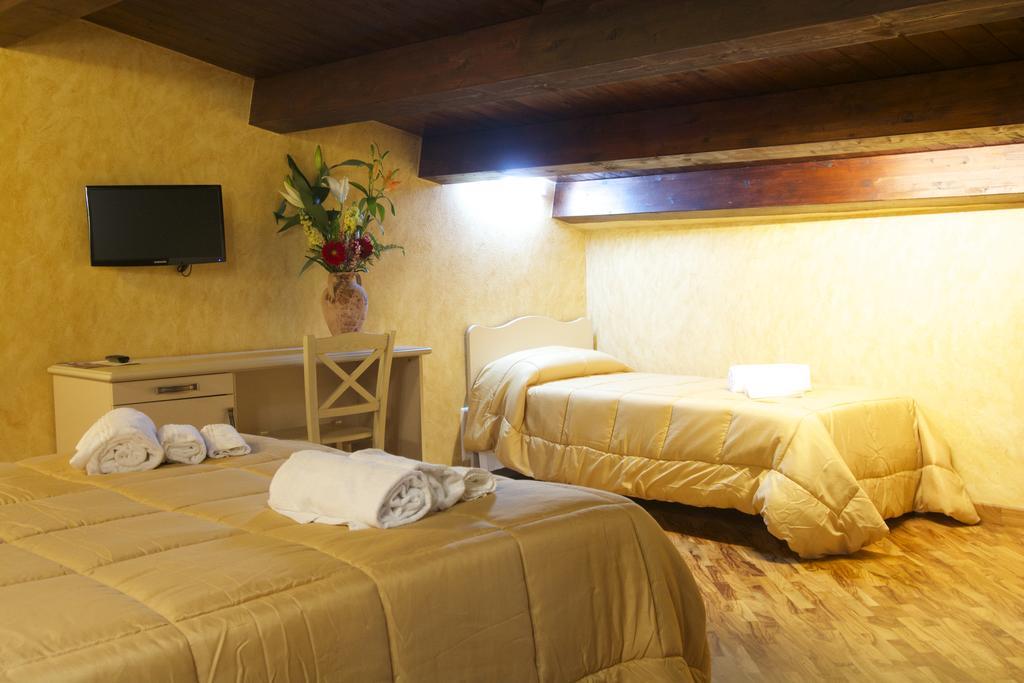 Borgo Della Longevita Bed & Breakfast Bivongi Dış mekan fotoğraf